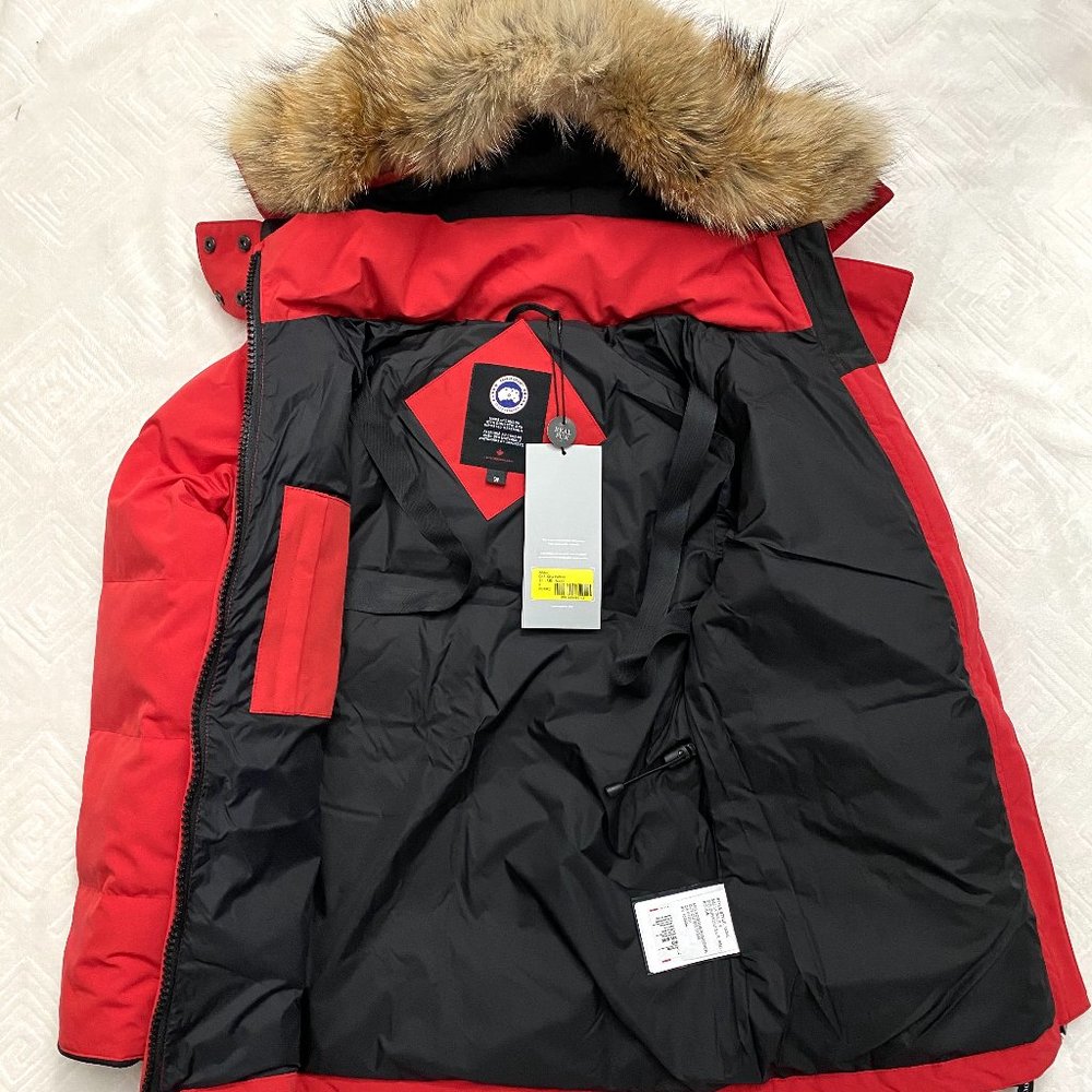 CANADA GOOSE Women Chelsea Down Parka 3804L Red,  Size  S and M